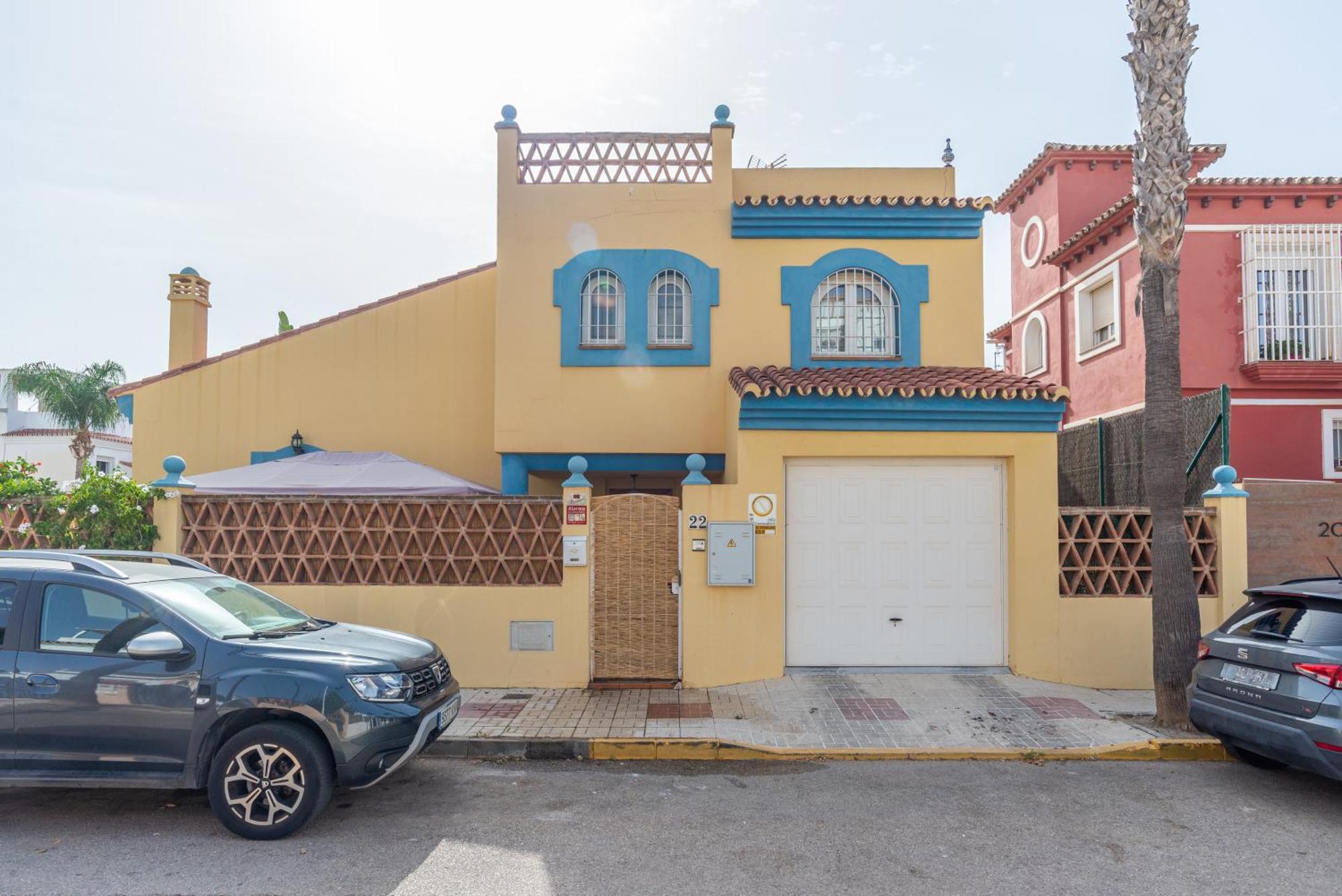 Villa Valentina - Renovated On Los Alamos Beach Torremolinos Eksteriør billede