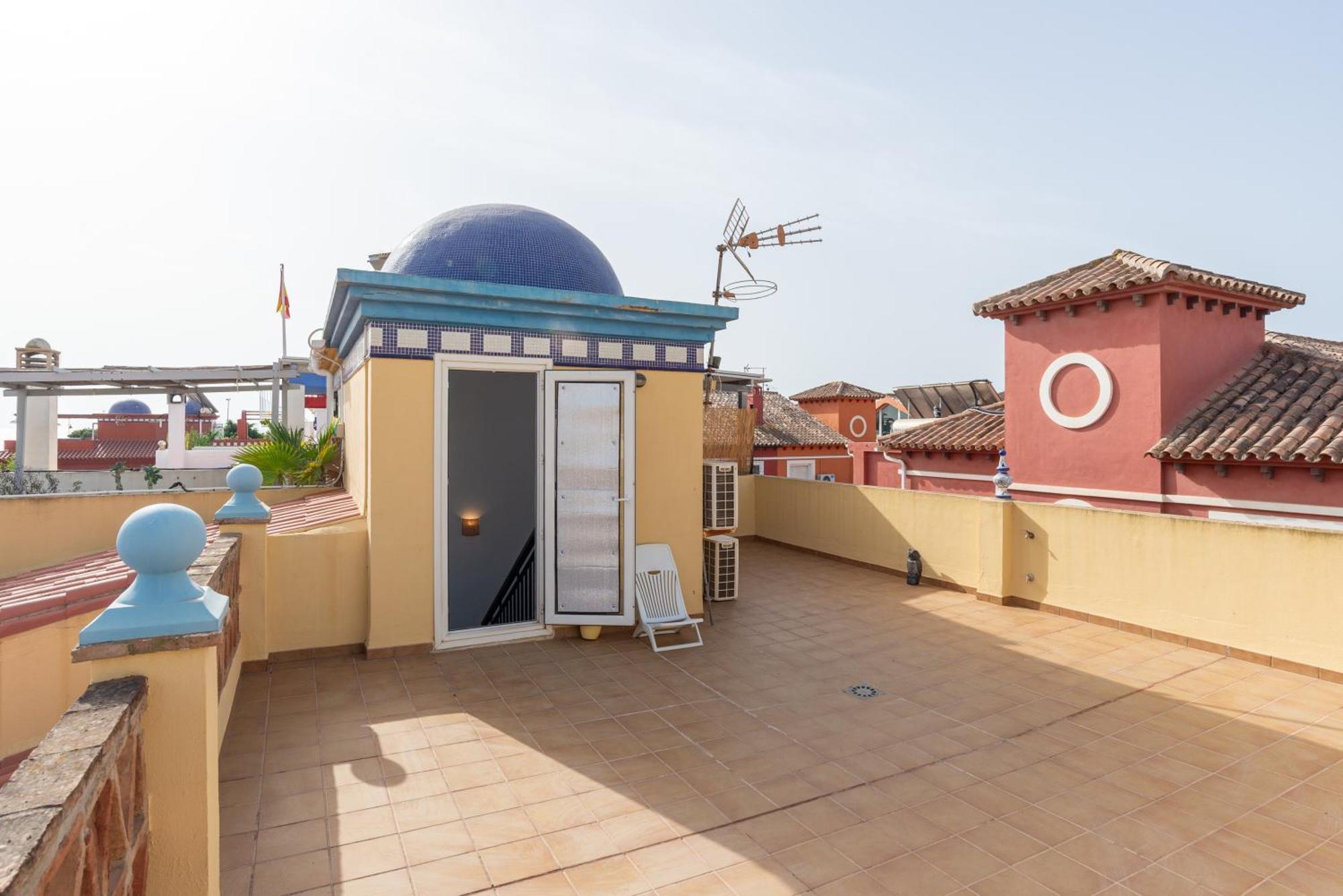 Villa Valentina - Renovated On Los Alamos Beach Torremolinos Eksteriør billede